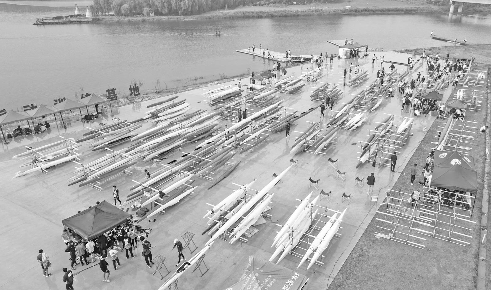 开赛, 平台, 艇运动员搭