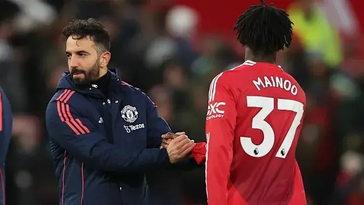 级别球队格, 梅努已经接