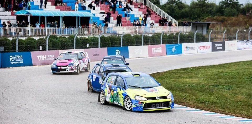 先生说, 人之处, 参加比赛